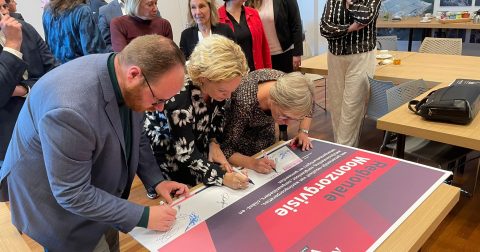 Gemeenteraden stellen regionale woonzorgvisie vast
